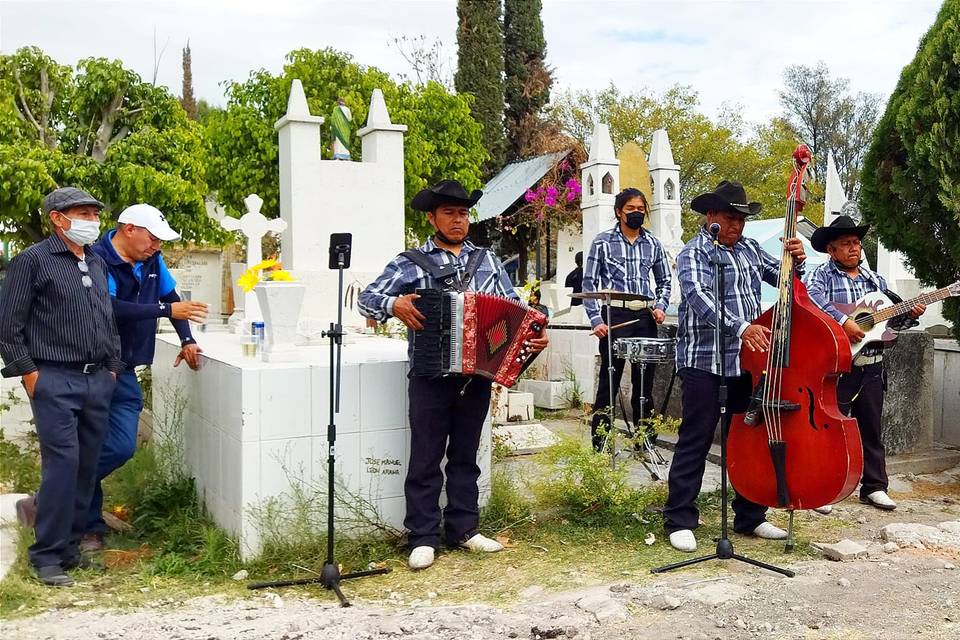 Conjunto Norteño Hermanos Oro