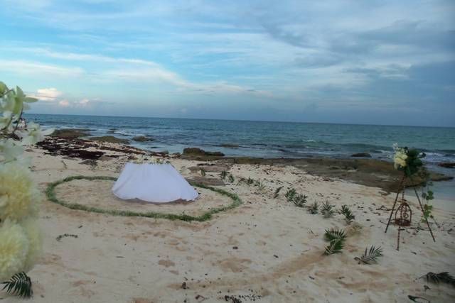 Altar con corazón y círculo