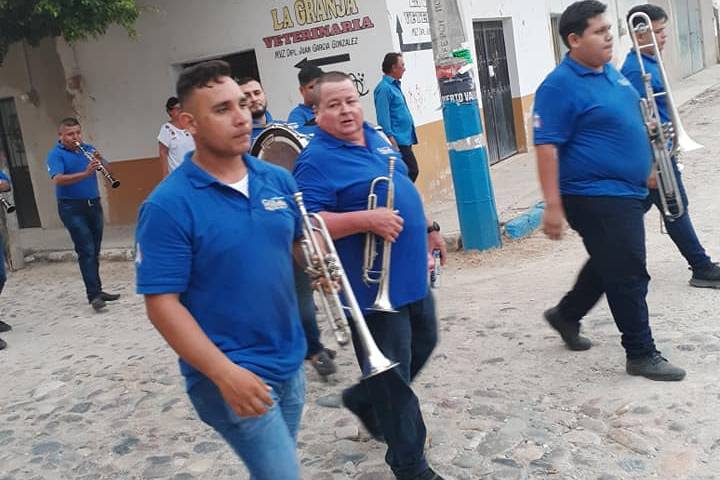 Banda La Perrona