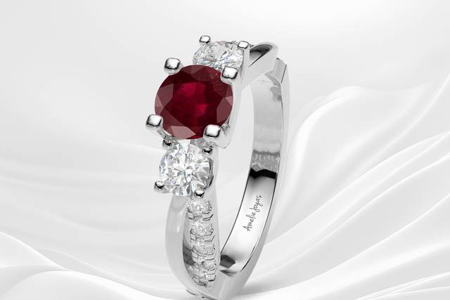 Anillo con rubi