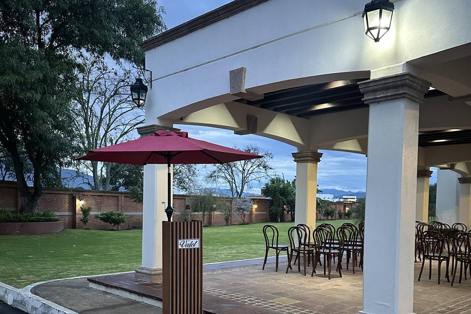 Valet parking Salon