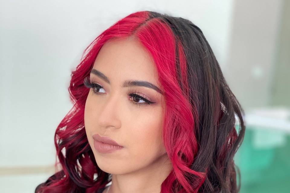 Abby Díaz Makeup