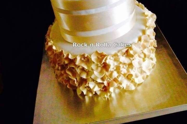 Rock N Rolla Cakes