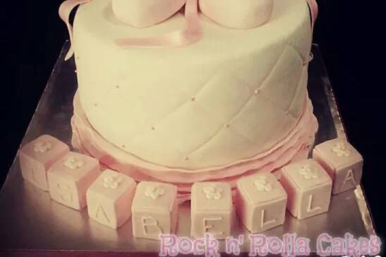 Rock N Rolla Cakes