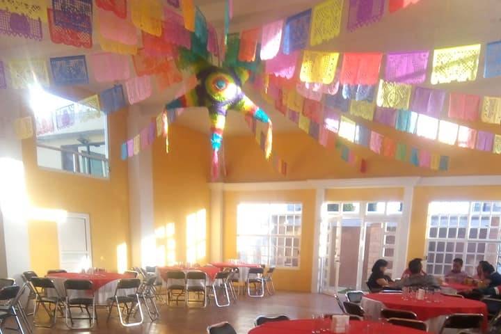 Salon María Elena