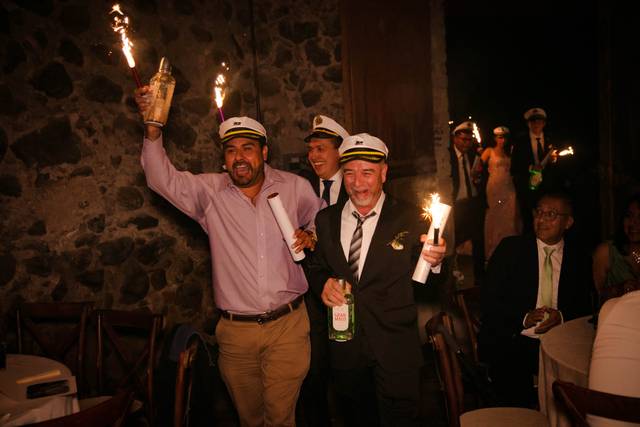 Toño & Isa 2026