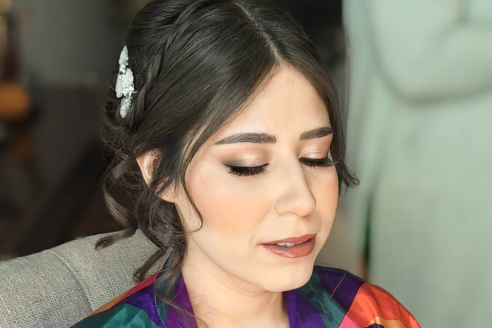 Tania Escobar Makeup