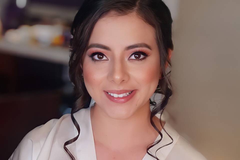 Tania Escobar Makeup