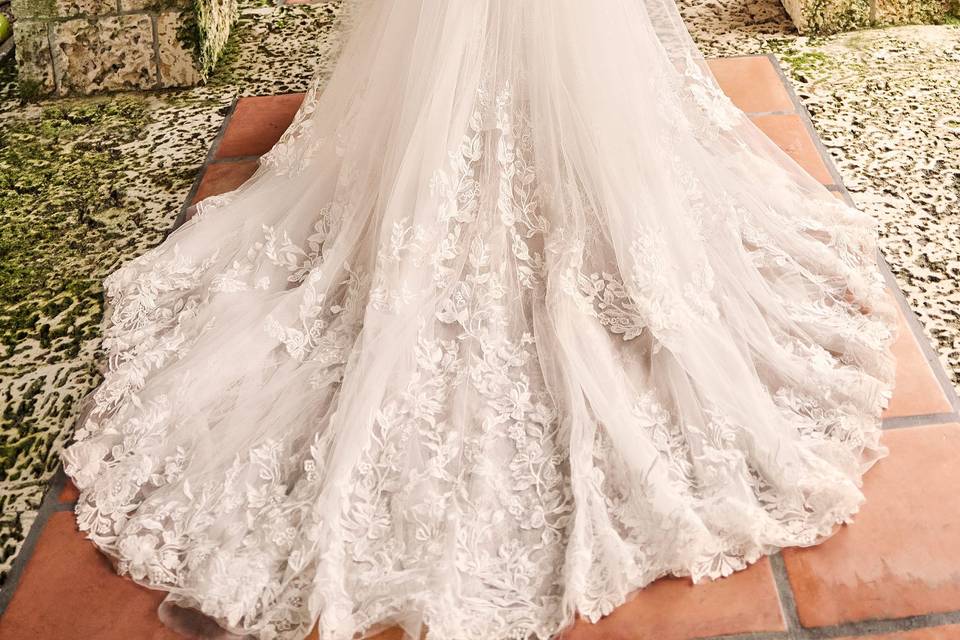 Hermoso vestido en mikado