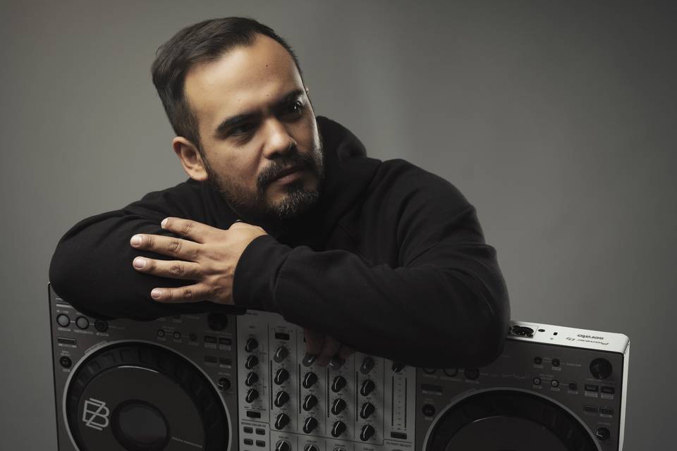 DJ BRIAN ZARAGOZA
