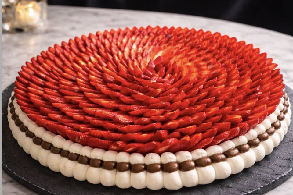 Wedding pavlova