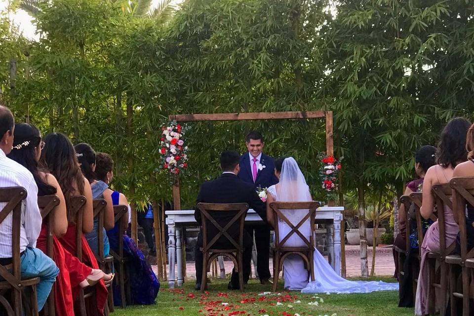 Ceremonia en jardín