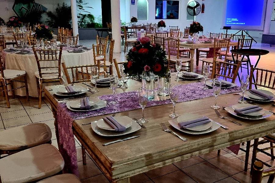 Banquetes y Eventos Dknt