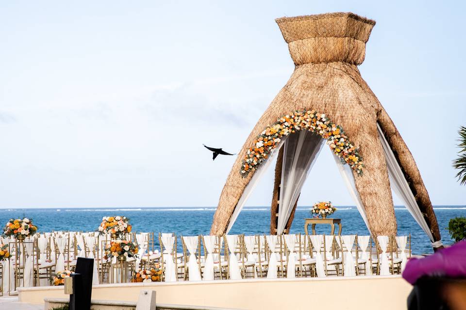 Gazebo Dreams Riviera