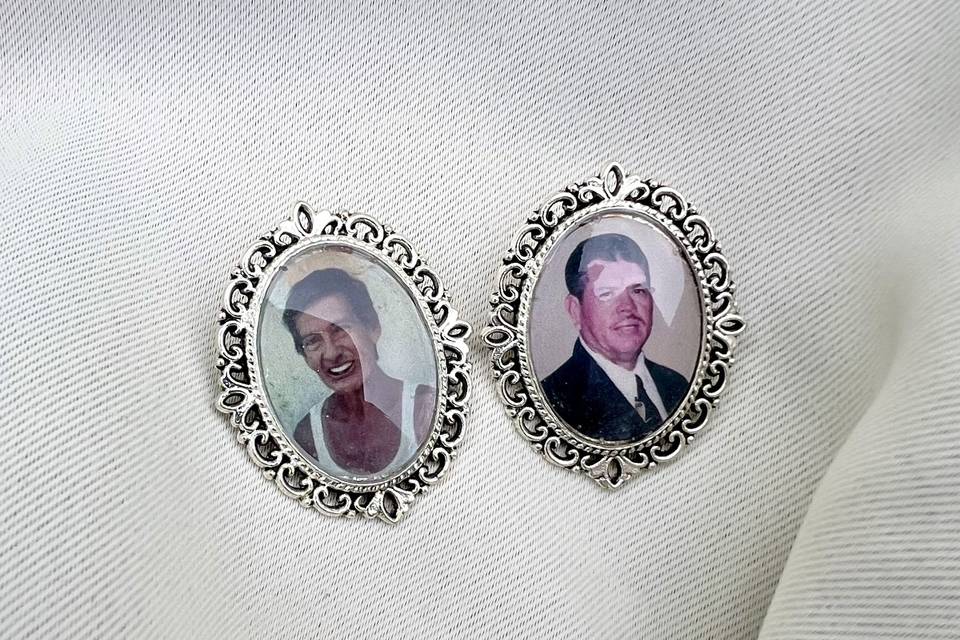 Broches