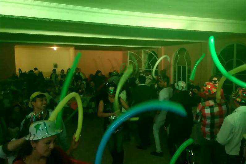 Globos, sombreros