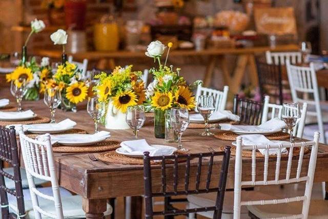 Centros de mesa con Girasoles