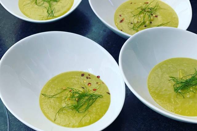 Sopa de aguacate