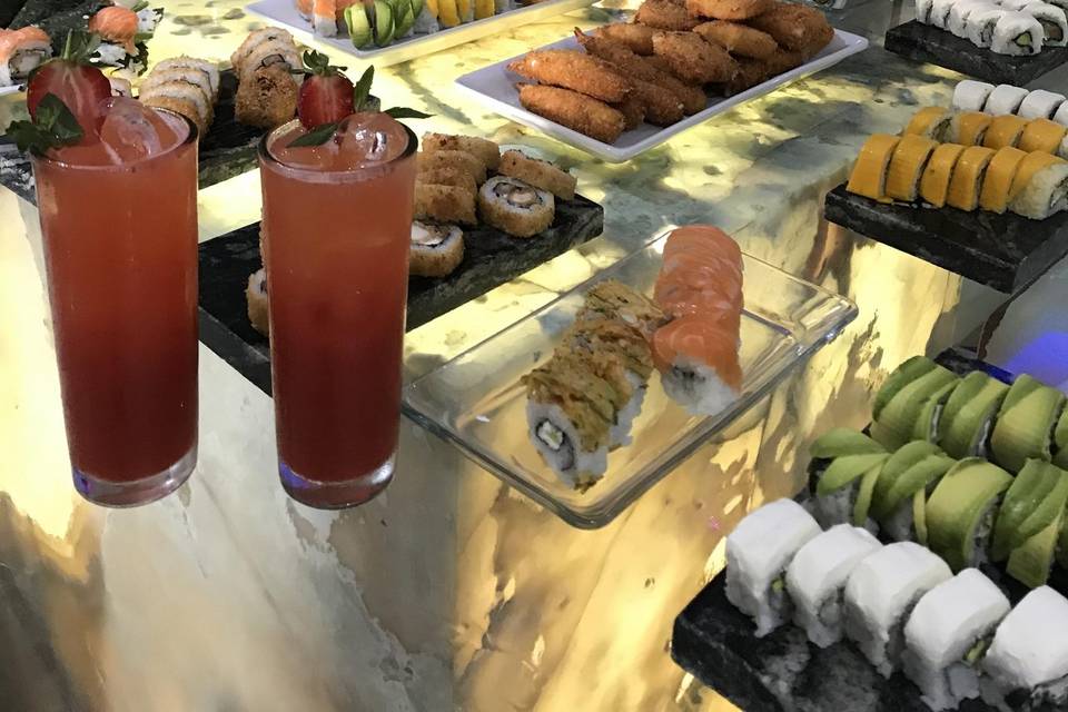 Barra sushi y coctelería