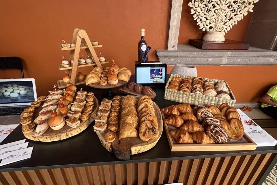 Canapés