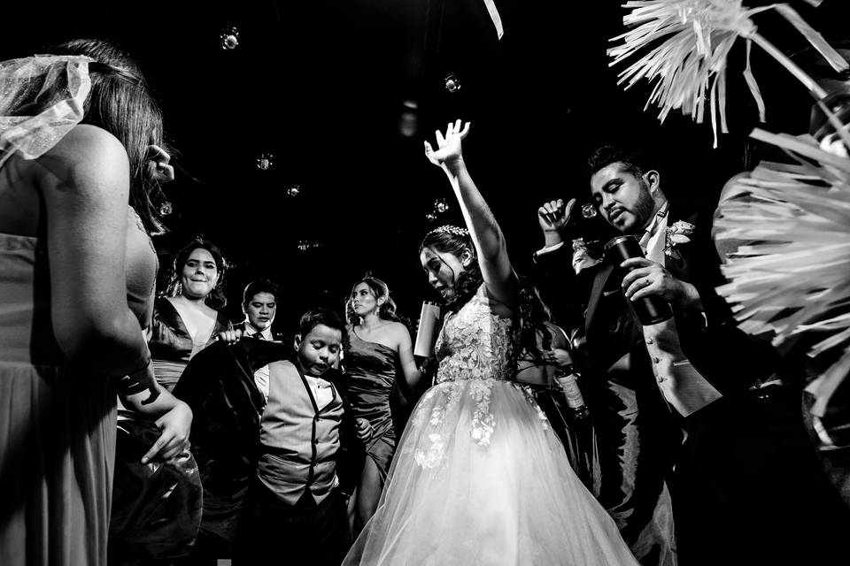 Cobertura de boda con fotos y video