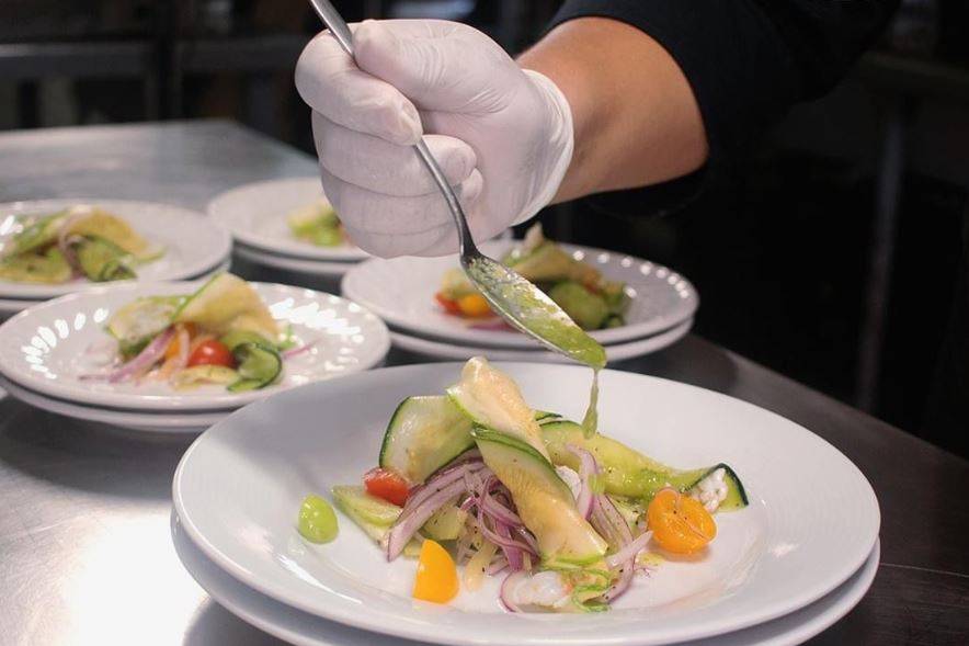 Le Cuisine Banquetes