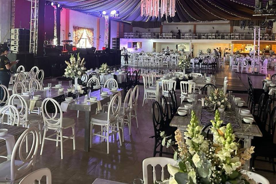 Boda de 600 personas