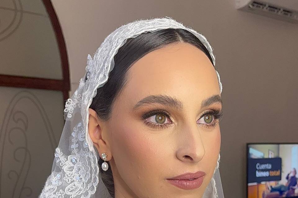 Gina Granados Makeup