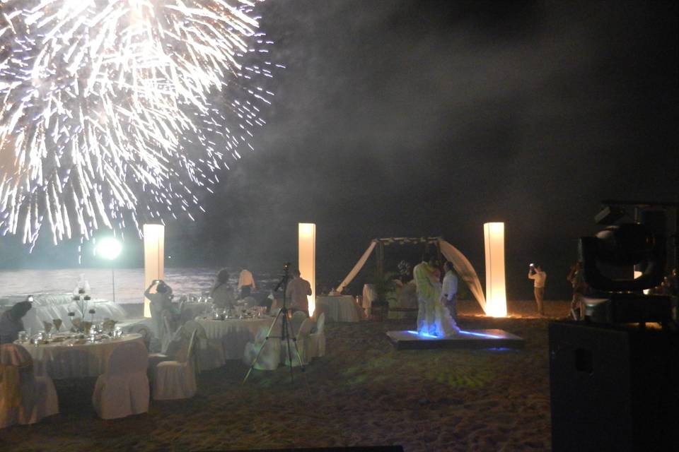 Wedding beach romance