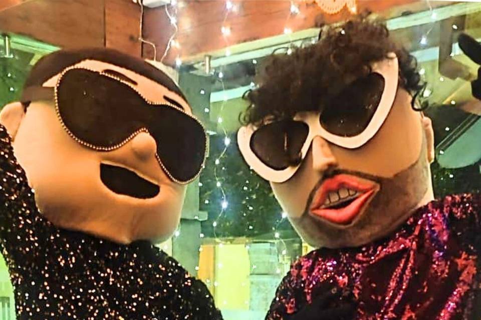 Show cabezones