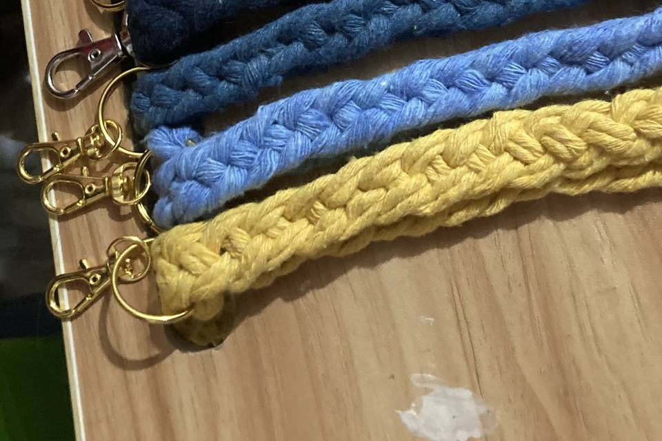 Llaveros de macramé