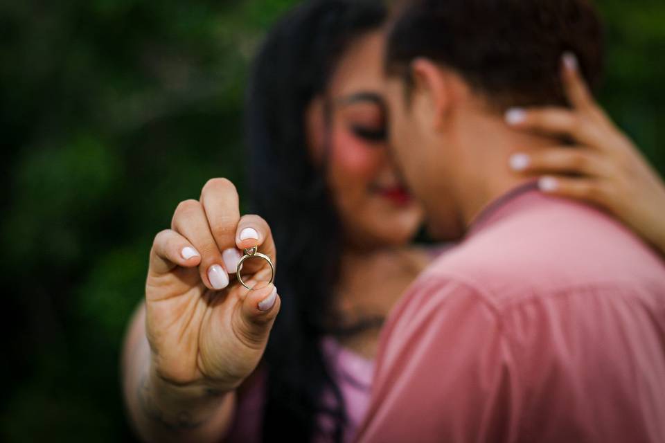 Enseñando el anillo