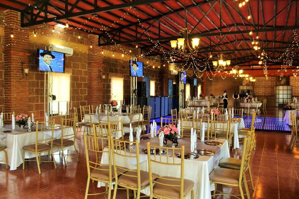 Salón estilo rústico