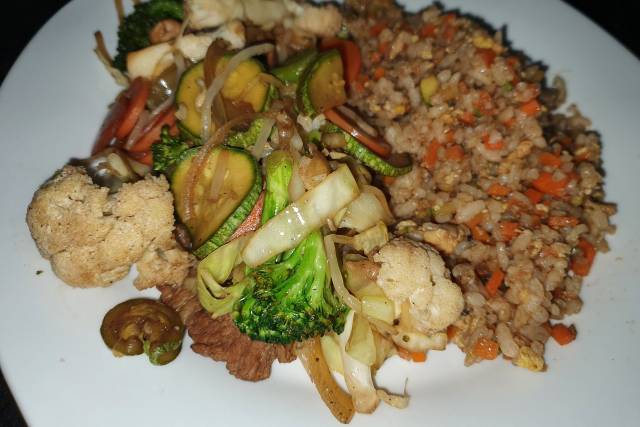 Teppanyaki y yakimeshi