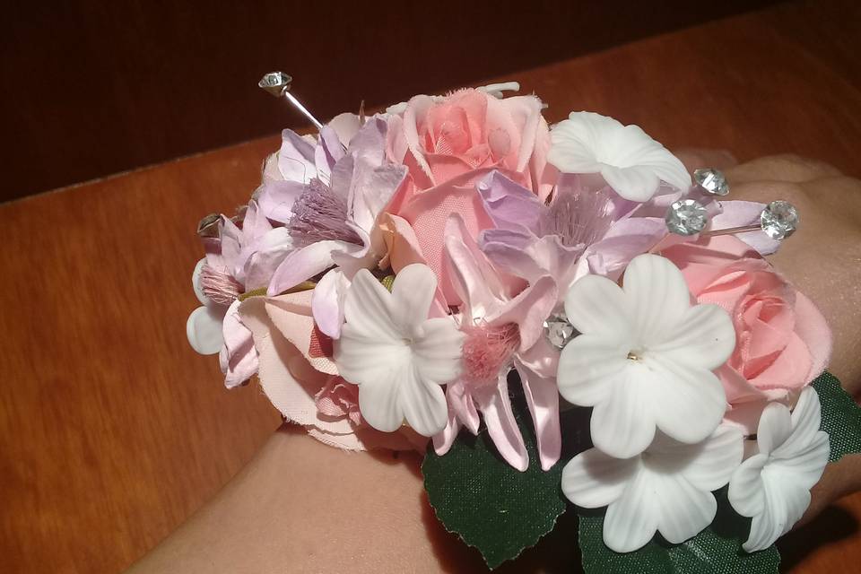 L&A Corsages