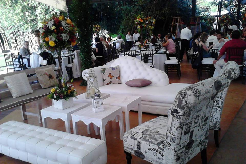 Boda mobiliario