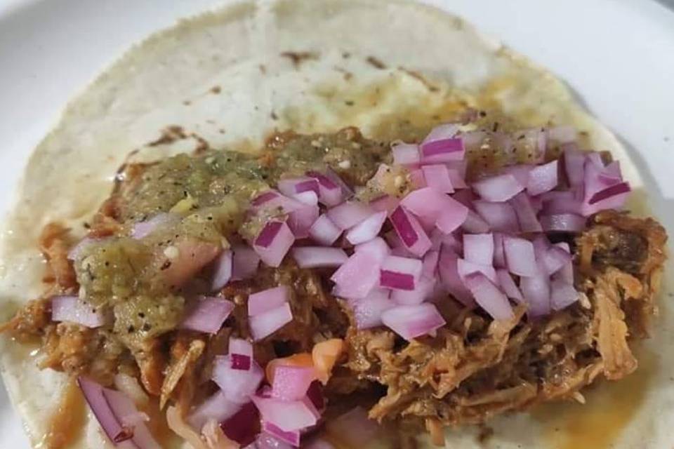 Cochinita Pibil Express