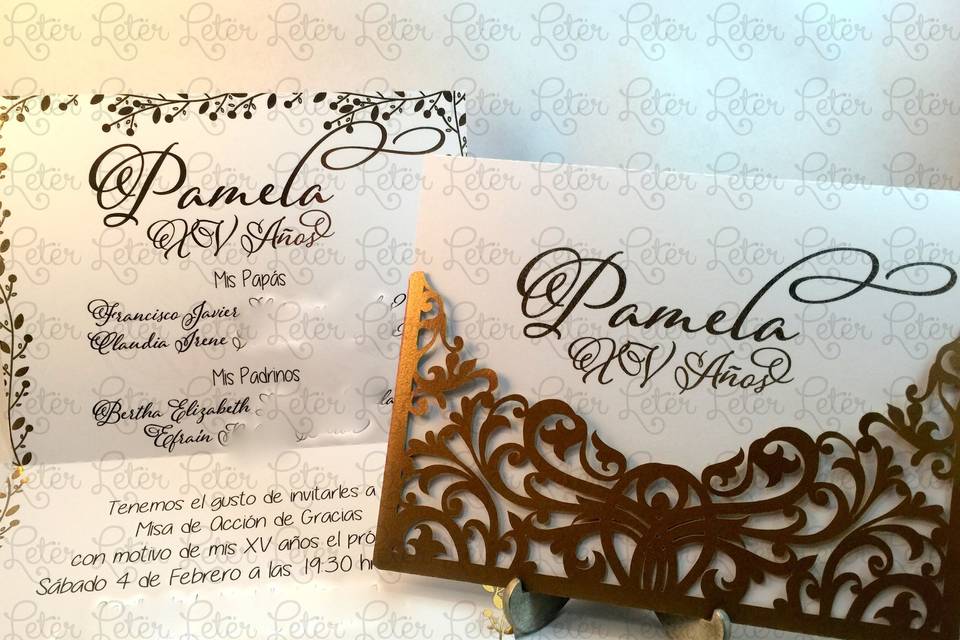 Set de invitación con foil oro