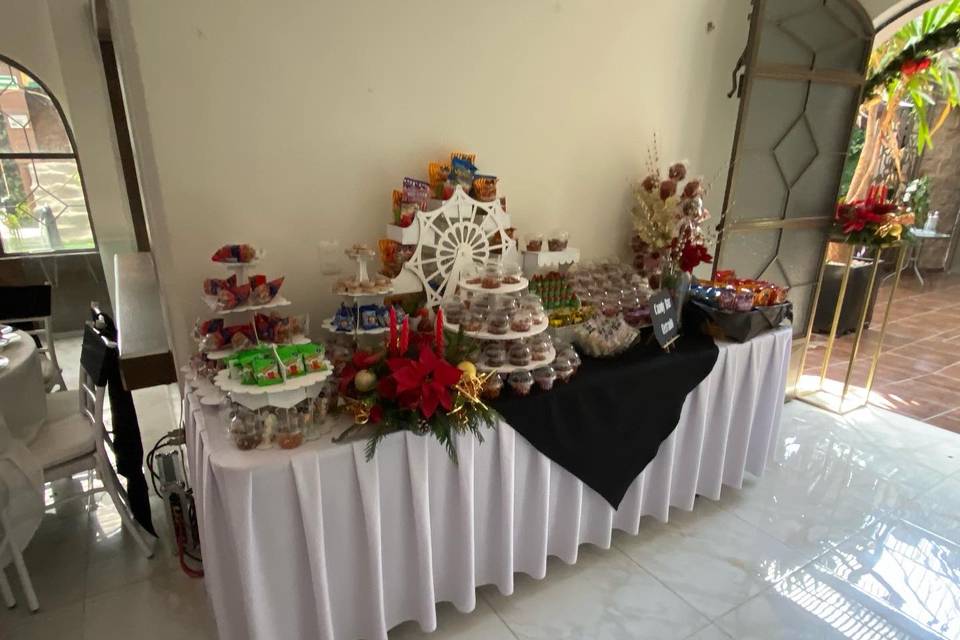 Mesa dulces y accesorios