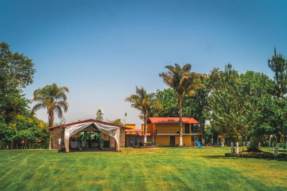 Salón Campestre Los Encinos