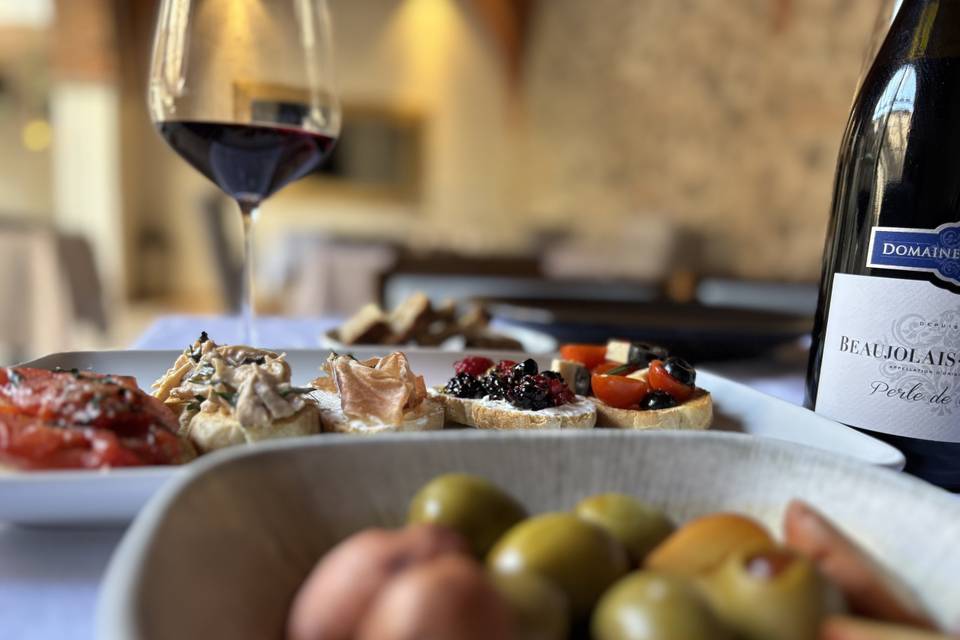 Fruta y vino