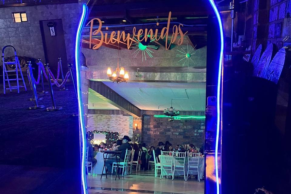 Espejo de bienvenida 3