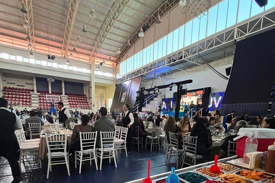 Evento más de 400 personas