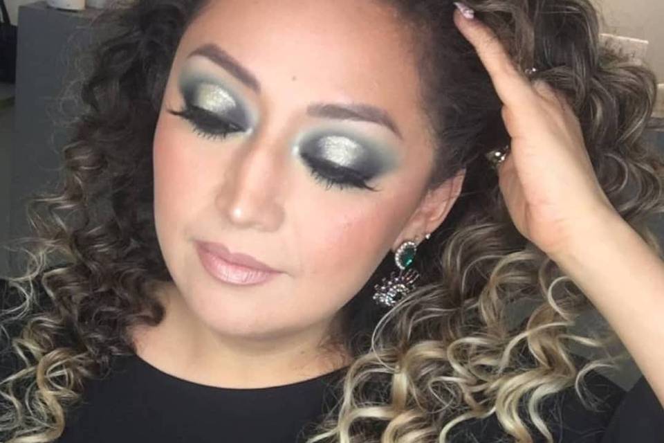 Valeria Méndez Makeup Studio