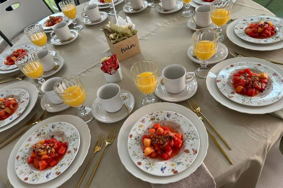 Montaje desayuno B