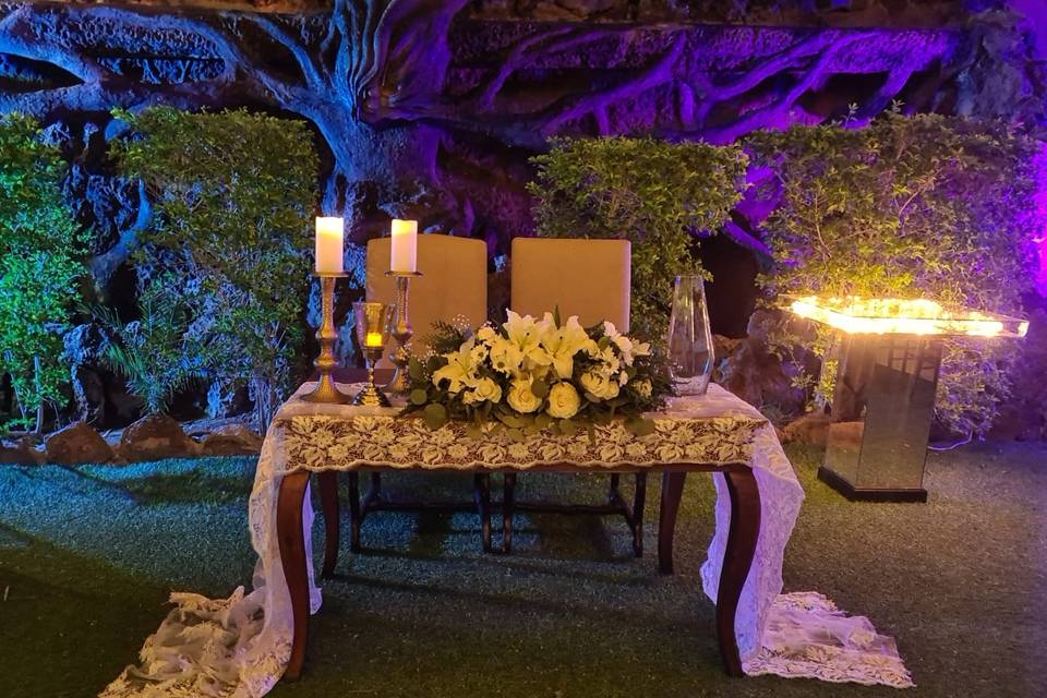 Mesa principal para novios