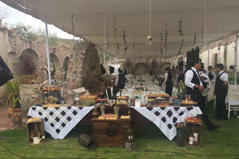 Rocío Robles Catering & Buffet