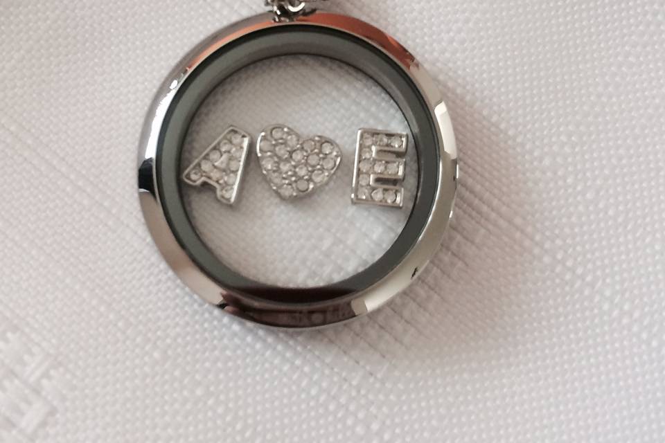 Locket plata chico