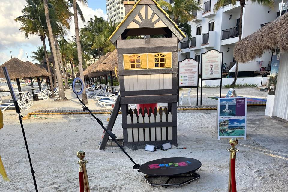 Cabina selfie 360 Cancún en la