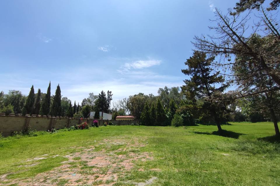 Jardín de 800 m2